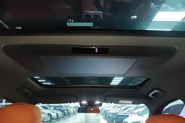 Used Li Auto L9 2022 Max model
