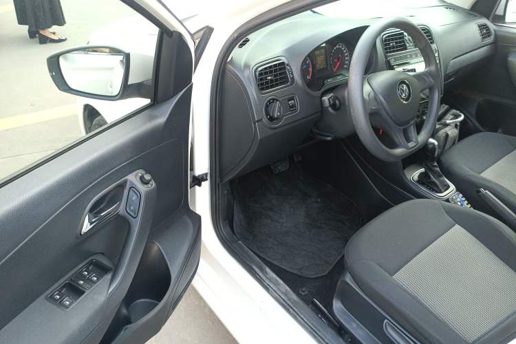 Used Volkswagen Polo 2018 1.5L Automatic Advanced Driving Model
