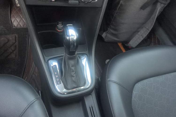 Used Volkswagen Santana 2013 1.6L Automatic Comfort Edition
