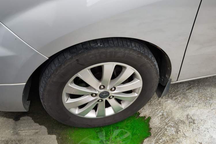 Used  Refine M5 2016 2.0T Gasoline Automatic Business Edition
