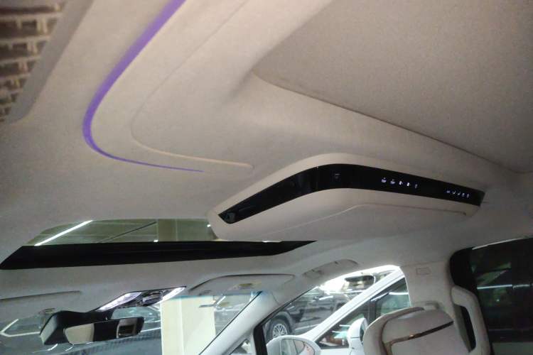 Used Buick Century 2025 2.0T Six-Seater YinShi Edition
