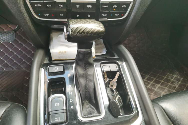 Used GAC Trumpchi GS8 2017 320T Four-Wheel Drive Luxury Smart Connectivity Version (7 Seats)
