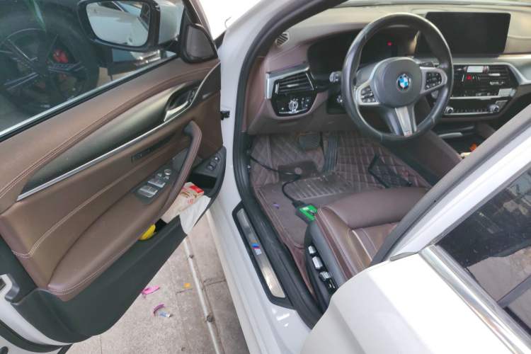 Used BMW 5 Series New Energy 2021 535Le Pioneer Edition M Sport Package
