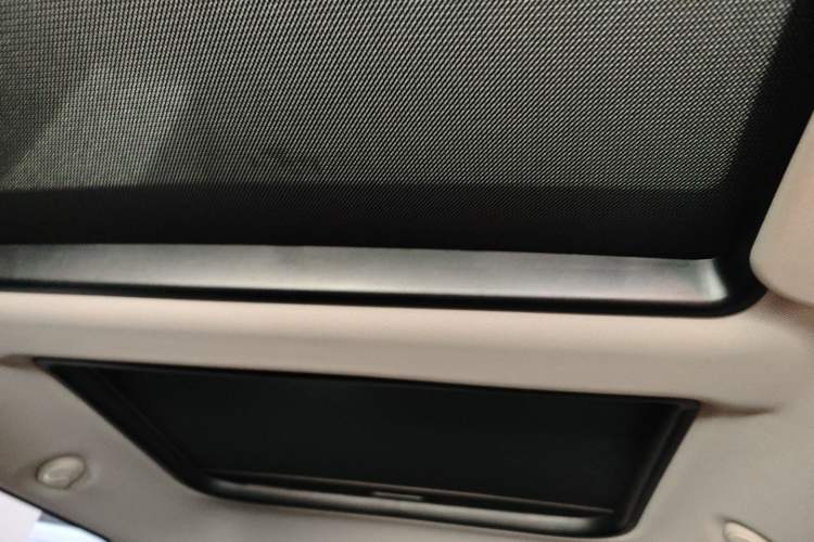 Used  MINI 2016 1.2T ONE Pioneer Edition
