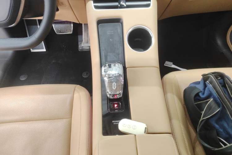 Used Hima AITO M5 2022 Extended-Range Four-Wheel Drive Ultimate Edition