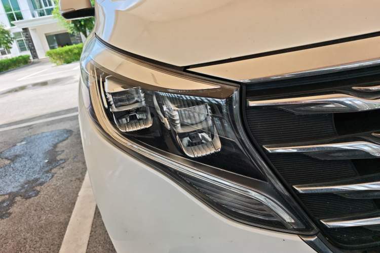 Used GAC Trumpchi M8 2018 320T Luxury Edition
