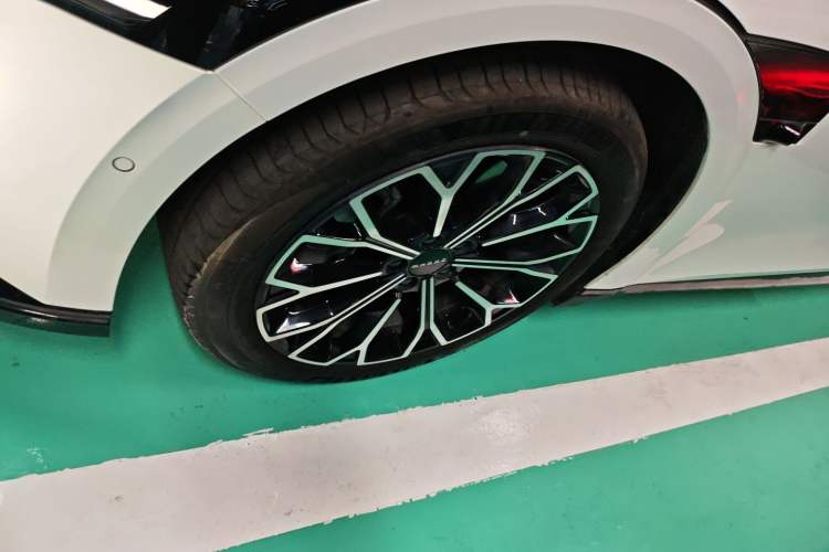 Used Zeekr 007 2025 Rear-Drive Intelligent Driving Version 75 kWh