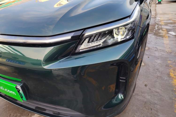 Used  E5 PLUS 2025 165 km Long-Range Version PLUS 7-Seater