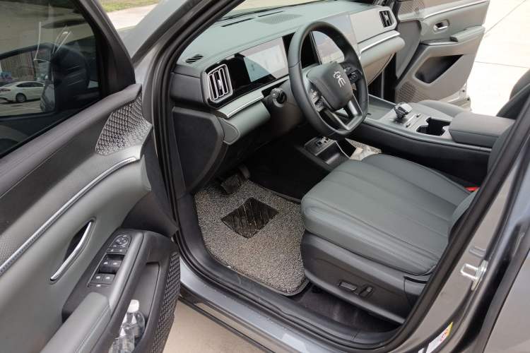 Used BYD Song Pro New Energy 2025 2nd Generation Intelligent Driving Version DM-i 75KM Leading Edition
