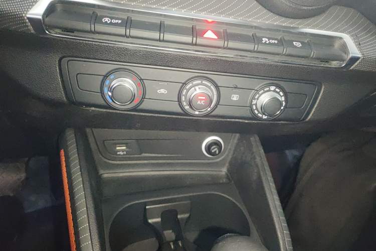 Used Audi Q2L 2018 35 TFSI Launch Exclusive Edition China V
