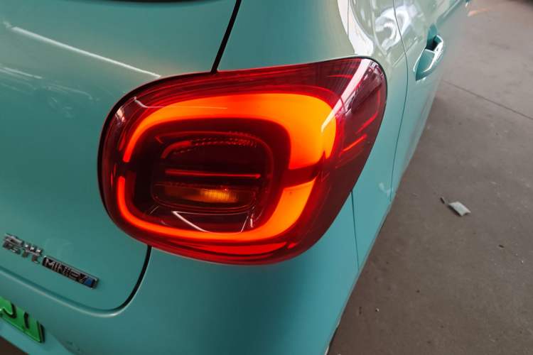 Used Wuling Hongguang MINIEV 2025 Four-Door Version Advanced Edition
