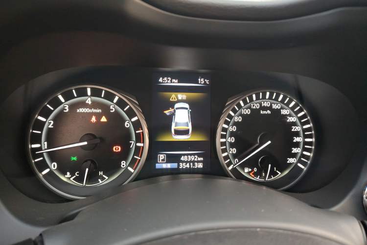 Used Infiniti Q50L 2018 2.0T Comfort Edition China VI Standard
