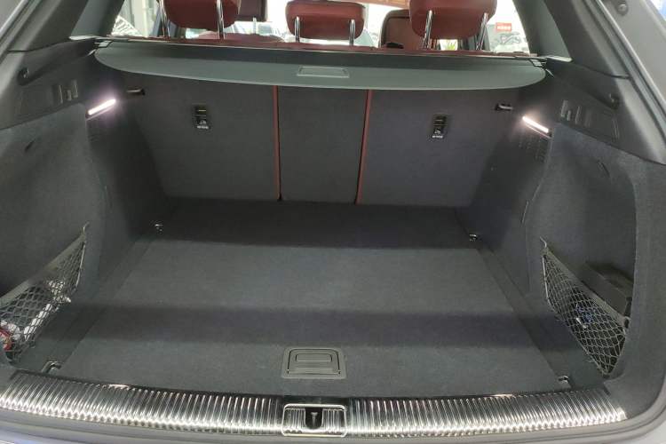 Used Audi Q5L 2025 40 TFSI Luxury Dynamic Edition