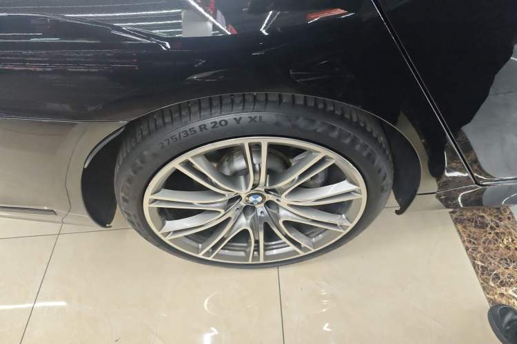 Used BMW 7 Series 2018 730Li Leading Model M Sport Package
