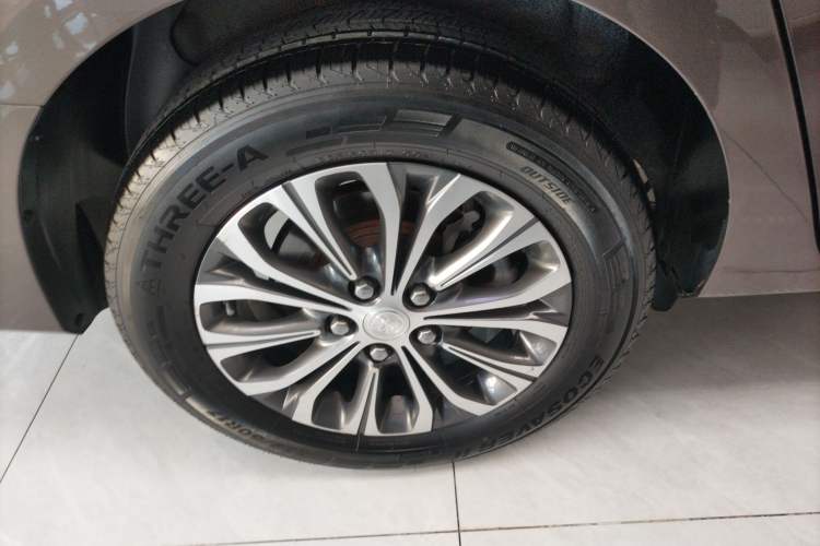 Used Buick GL8 2020 Land Business Class 652T Luxury Model
