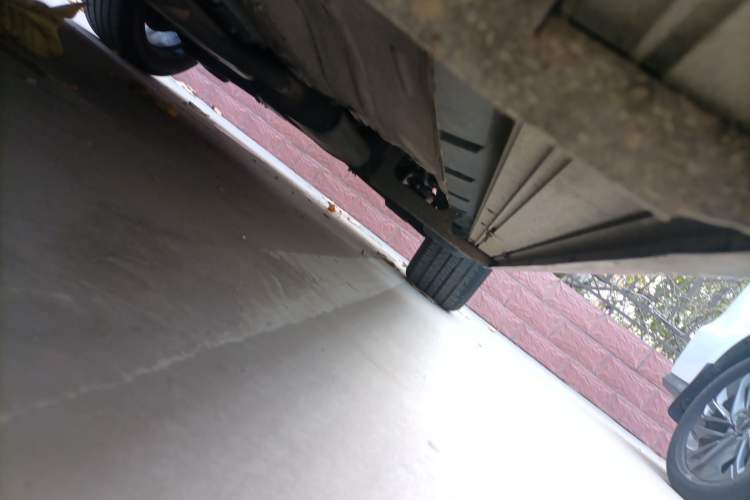 Used Lincoln MKC 2017 2.0T Two-Wheel-Drive Luxury Edition
