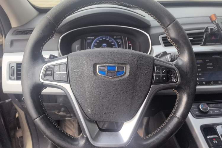 Used Geely Auto Emgrand X7 Sport 2016 1.8TD Automatic Smart Connectivity Version