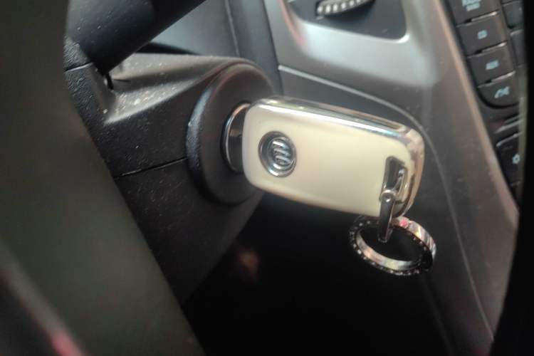 Used Buick GT 2014 XT 1.6L Automatic Fashion Edition