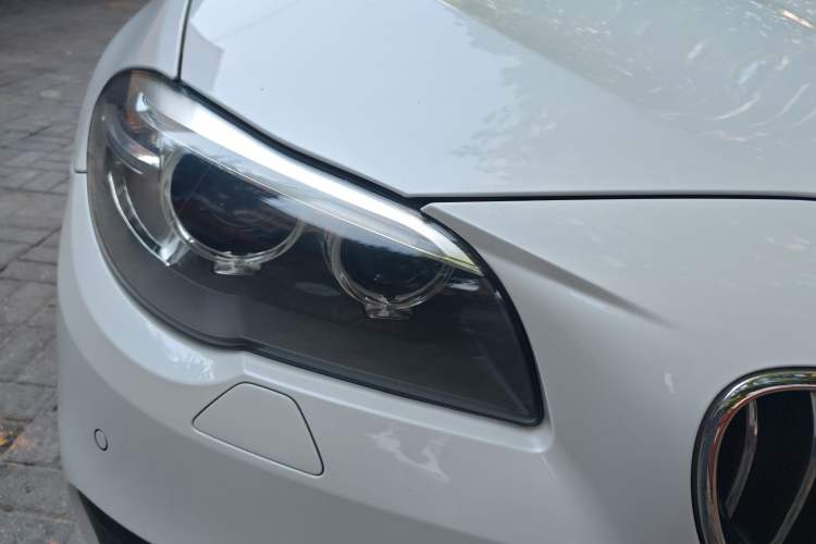 Used BMW 5 Series 2017 520Li Elegant Edition
