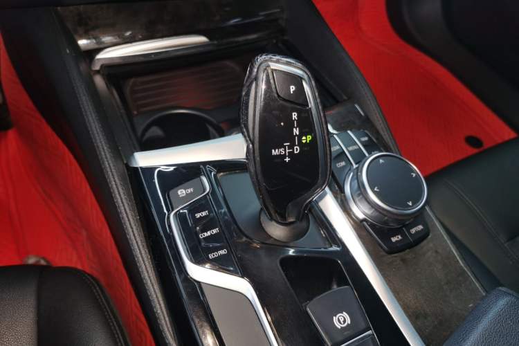 Used BMW 5 Series 2018 525Li M Sport Package
