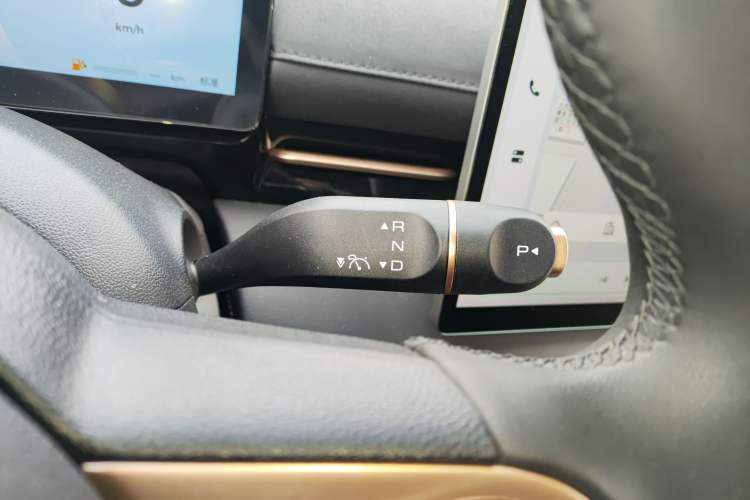 Used Baojun Yunhai 2024 140km Plug-in Hybrid Version
