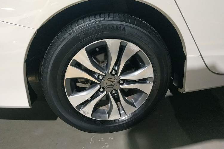 Used Honda Accord 2015 2.0L EX Luxury Edition
