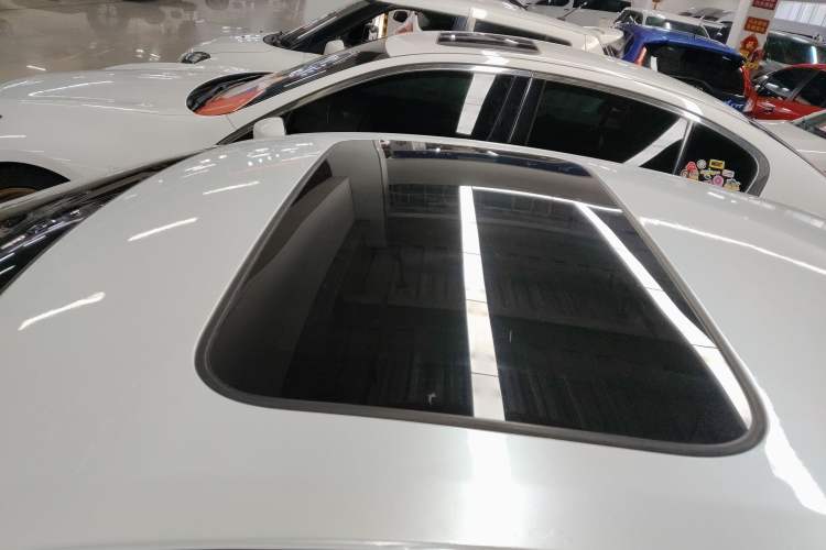 Used Honda Civic 2016 220TURBO CVT Luxury Edition
