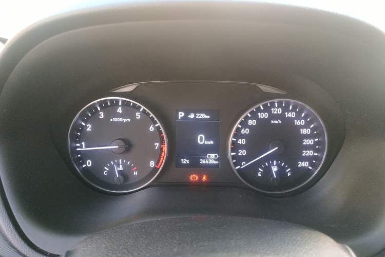 Used Hyundai Celesta 2020 1.6L Automatic GL Enjoyable Edition