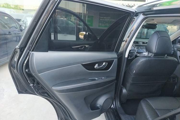 Used Nissan X-Trail 2020 2.0L XL Premium CVT 2WD SmartConnect Luxury Edition
