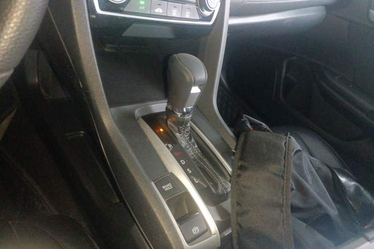 Used Honda Civic 2016 180TURBO CVT Comfort Version
