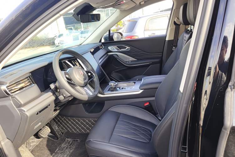 Used Hongqi HS7 PHEV 2024 2.0T PHEV Four-Wheel Drive Flagship Edition 7 Seats