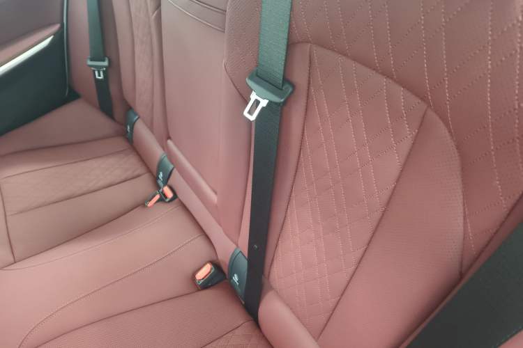 Used BMW i3 2025 eDrive 40 L Midnight Edition