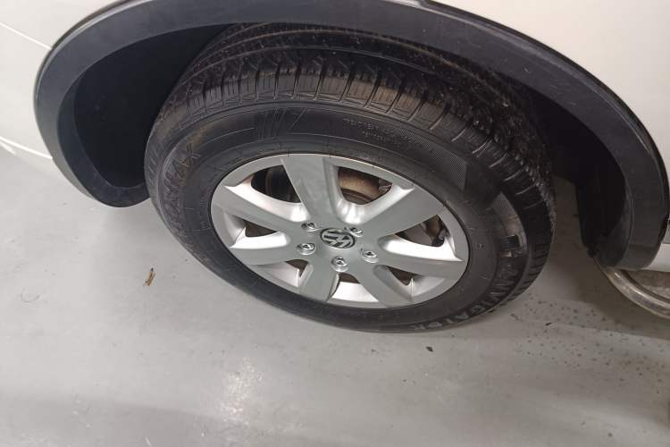 Used Volkswagen Touareg 2011 3.0 TSI Standard Version
