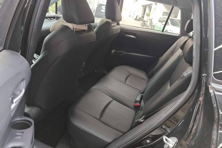 Used Toyota FRONTLANDER 2023 2.0L Smart Electric Hybrid Dual-Engine Luxury Edition
