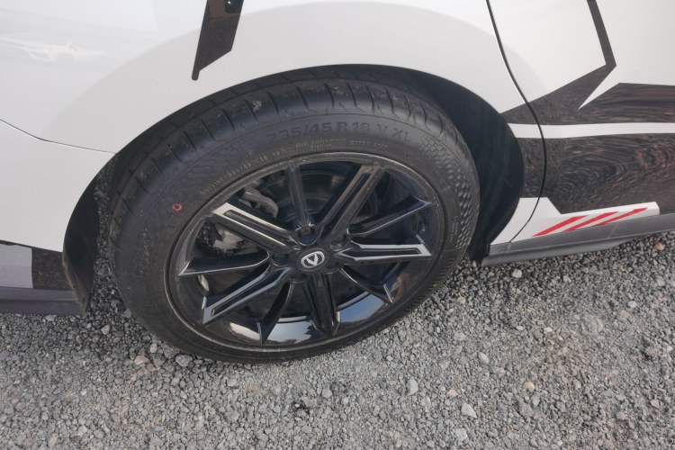 Used Changan UNI-V 2022 1.5T Prestige Version