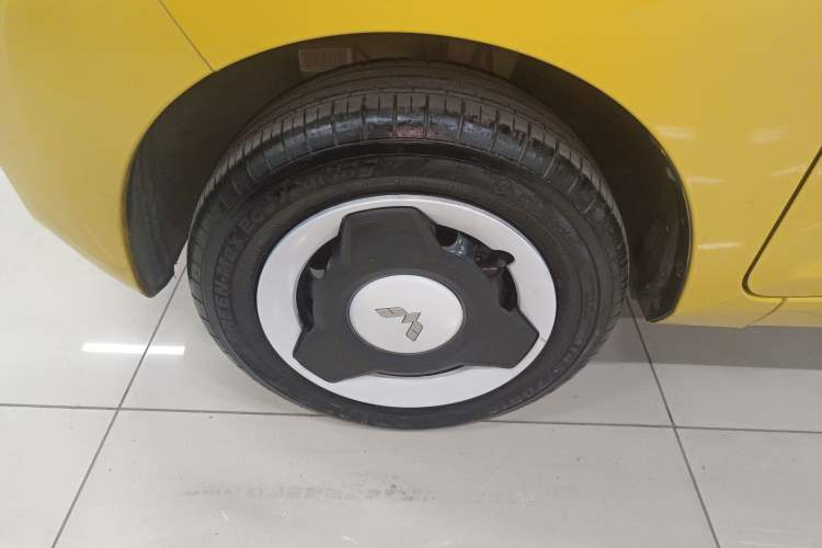 Used Wuling Hongguang MINIEV 2021 Macaron Fashion Model Lithium Iron Phosphate
