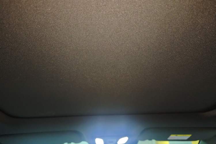 Used Changan UNI-T 2022 1.5T Prestige Version
