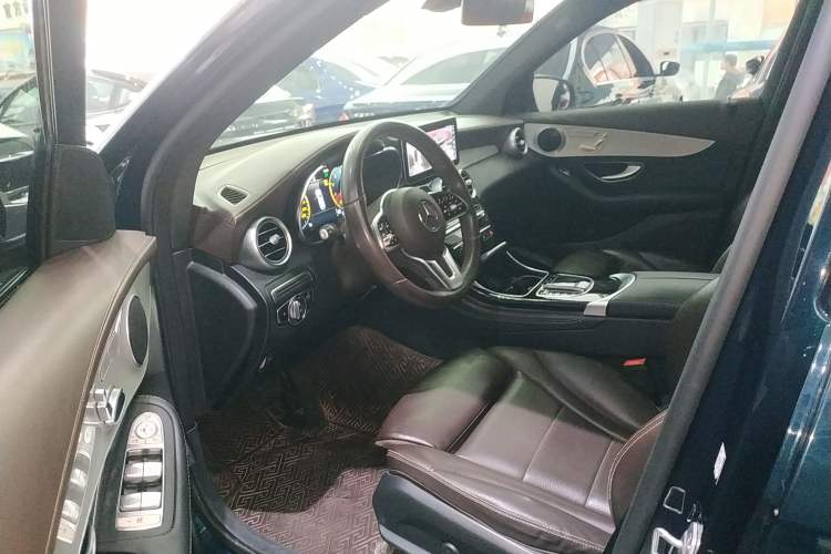 Used Mercedes-Benz GLC 2022 Facelifted GLC 260 L 4MATIC Dynamic Edition
