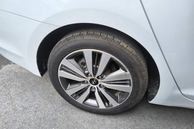 Used Hyundai Mistra 2016 1.8L Automatic Smart GLS
