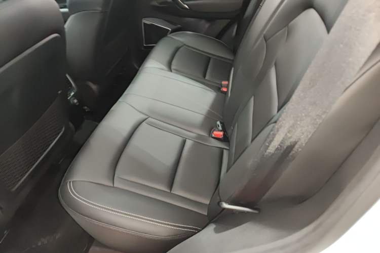 Used Geely Auto Emgrand X7 Sport 2016 1.8TD Automatic ZhiShang Model