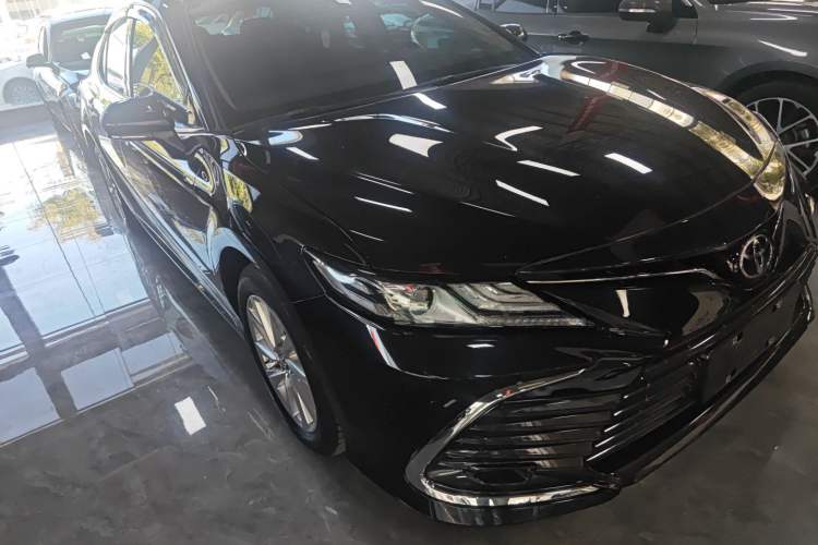 Used Toyota Camry 2021 2.0G Luxury Edition
