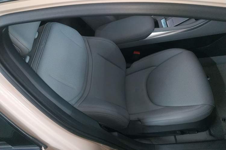 Used XPeng MONA M03 2024 620 with Ultra-Long Range
