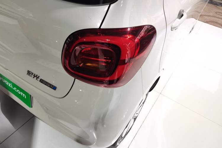 Used Wuling Hongguang MINIEV 2025 Four-Door Version Advanced Edition
