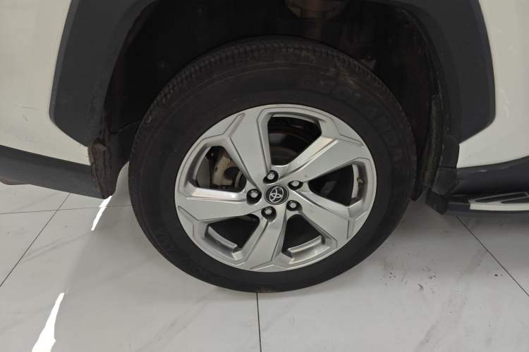 Used Toyota RAV4 2020 2.0L CVT Two-Wheel Drive Fashion PLUS Edition
