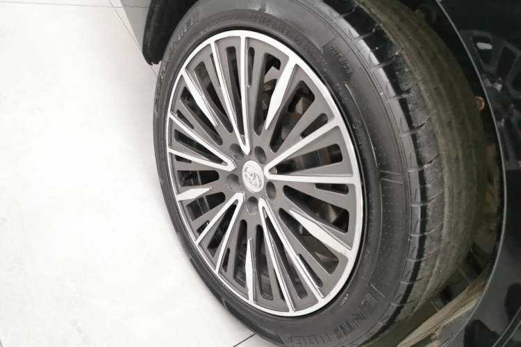 Used Toyota Alphard 2018 Revised Version 3.5L Premium Edition
