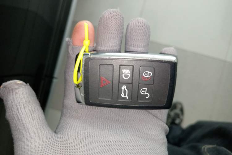 Used Land Rover Discovery Sport 2024 Performance Tech Edition
