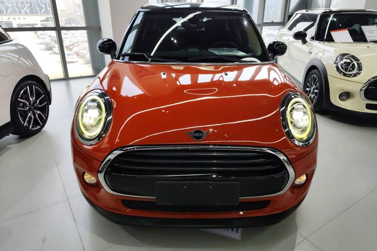 Used MINI MINI 2018 1.5T COOPER Classic Edition Five-Door Version
