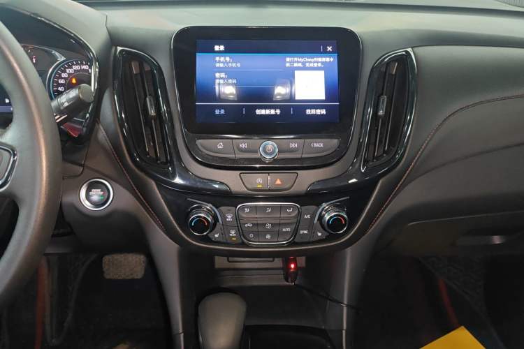 Used Chevrolet Equinox 2021 550T RS Smart Boundary-Pushing Edition
