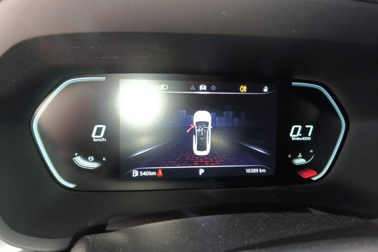 Used MG 5 2023 180 DVVT CVT Luxury Edition
