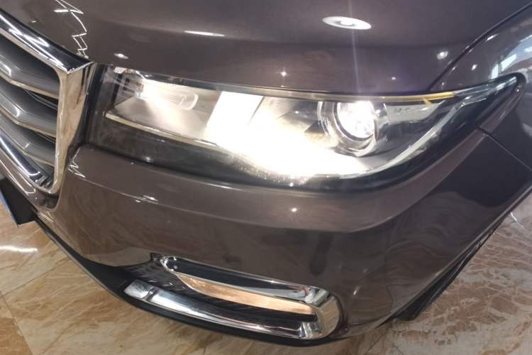 Used Haval H7 2017 Red-Label H7 2.0T Automatic Prestige Model
